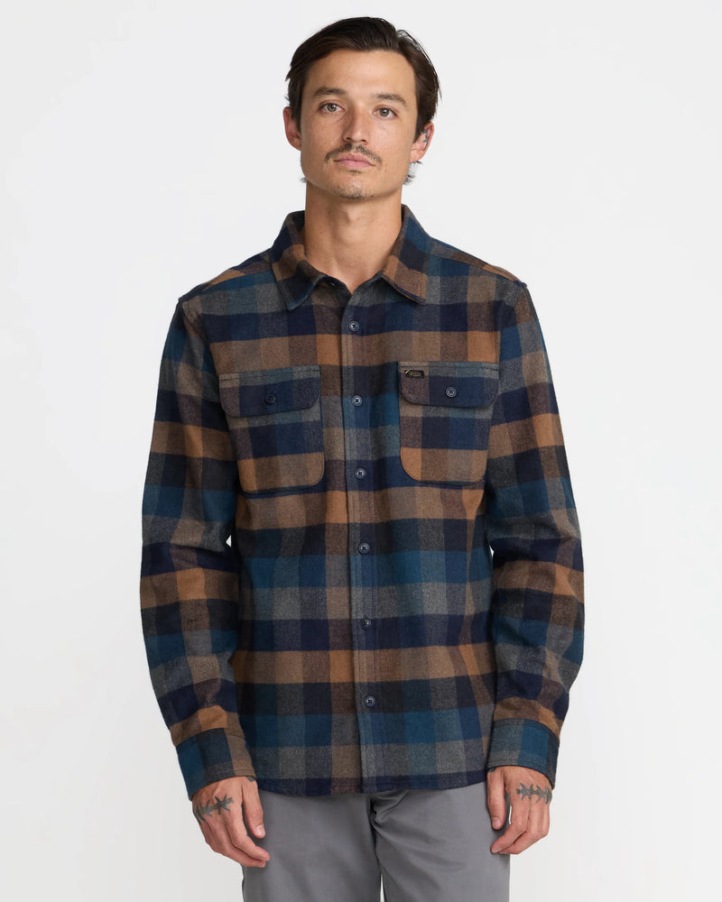 Load image into Gallery viewer, RVCA Dayshift Blanket Flannel Long Sleeve Shirt