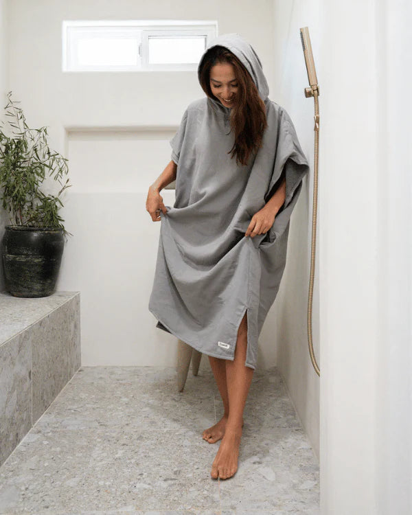 Load image into Gallery viewer, Sand Cloud Terra Hooded Poncho