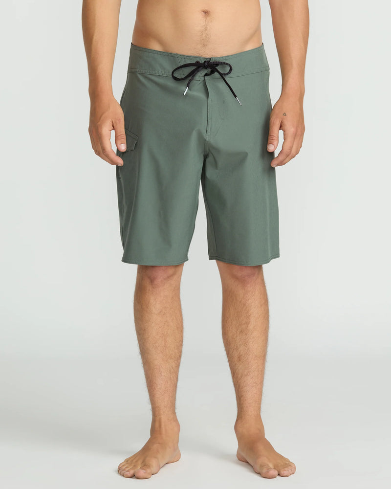 Load image into Gallery viewer, Volcom Men's Lido Solid Mod 20" Boardshorts