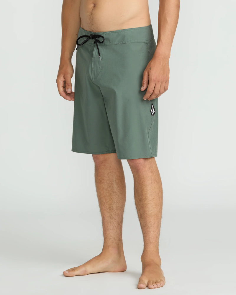 Load image into Gallery viewer, Volcom Men's Lido Solid Mod 20" Boardshorts