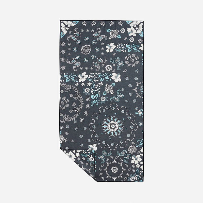 Load image into Gallery viewer, Slowtide Performance Quick-Dry Travel Towel