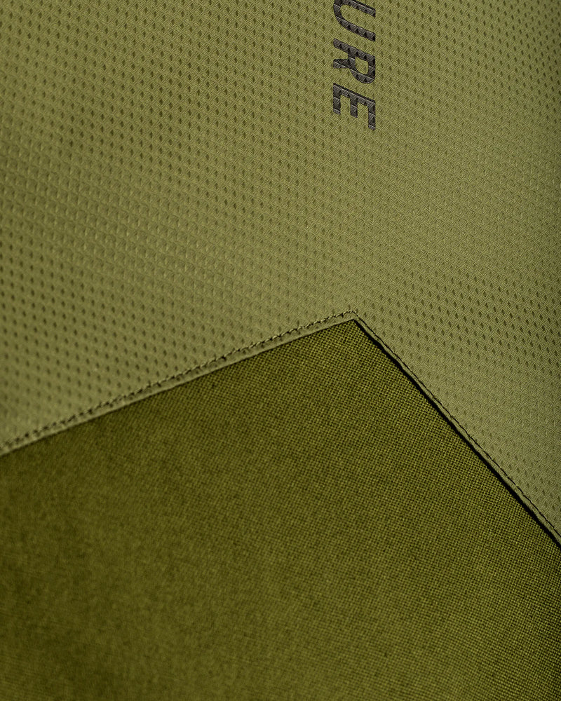 Load image into Gallery viewer, Creatures of Leisure Hardwear Mid Length Day Use Surfboard Bag