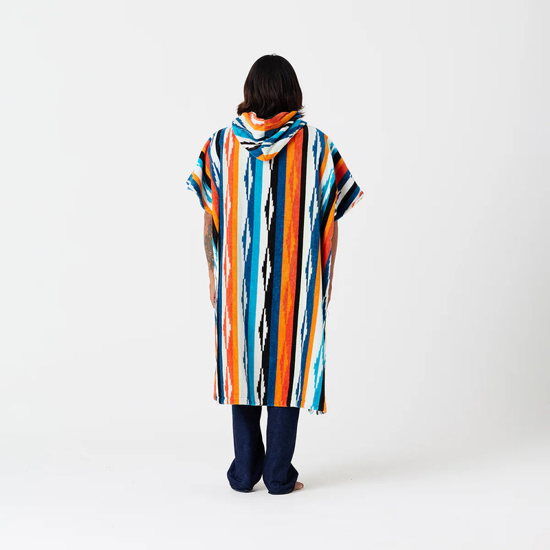 Load image into Gallery viewer, Slowtide Duvall Extra-Warm Poncho