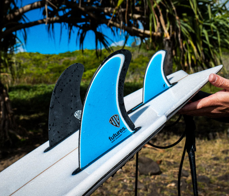 Load image into Gallery viewer, Futures Fins Mark Richards Twin + 1 FG Surf Fin Set
