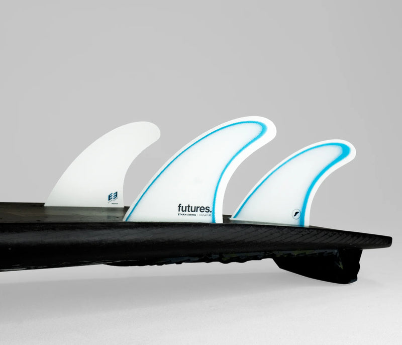 Load image into Gallery viewer, Futures Fins Ethan Ewing Fiberglass Tri Fin Set Medium White/Blue