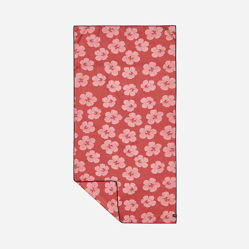 Load image into Gallery viewer, Slowtide Performance Quick-Dry Travel Towel