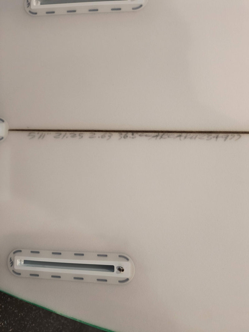 Load image into Gallery viewer, Lost MR x MB California Twin 5'11 spray rails poly