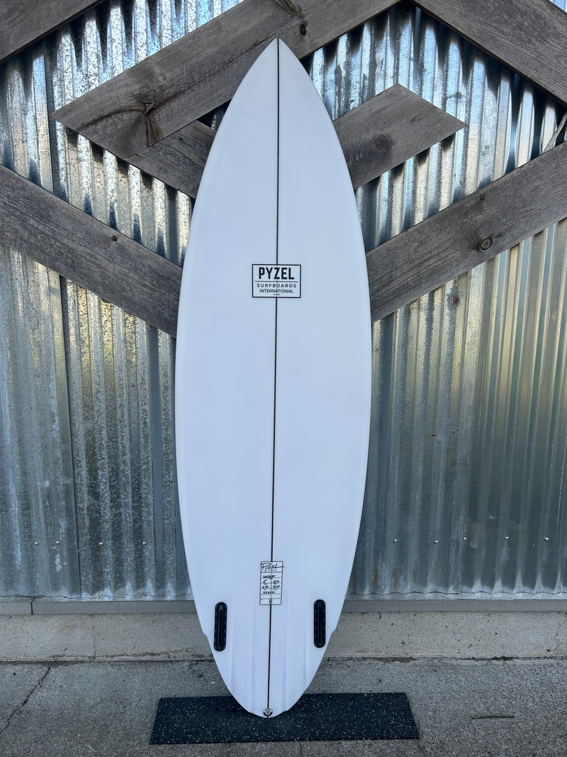 Load image into Gallery viewer, Pyzel Wildcat 6'2