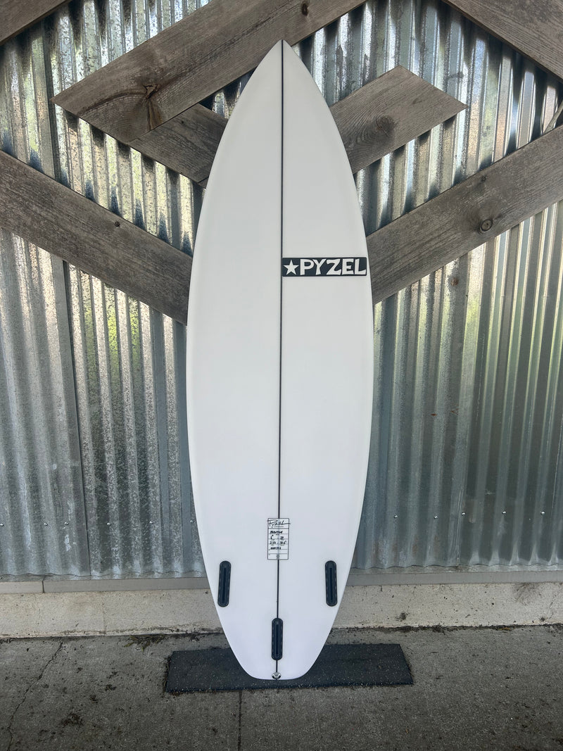Load image into Gallery viewer, Pyzel Phantom 6'0"