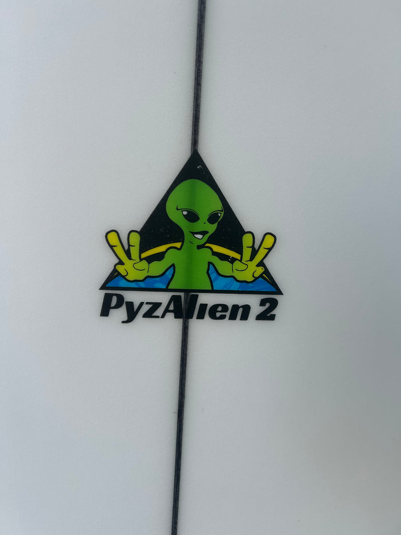 Load image into Gallery viewer, Pyzel Pyzalien II 5'10"