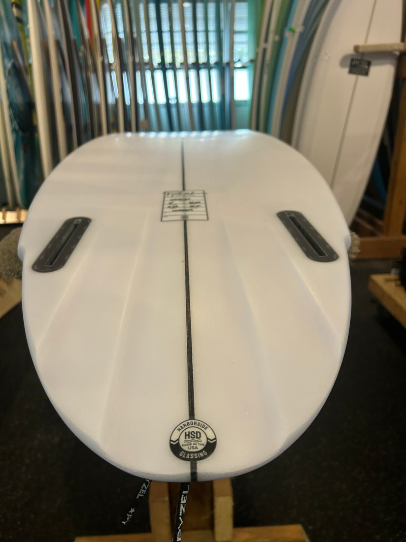Load image into Gallery viewer, Pyzel Wildcat 6'0"