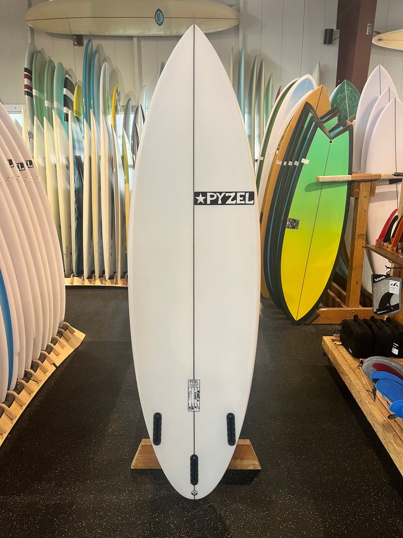 Load image into Gallery viewer, Pyzel Ghost 6'3" USED