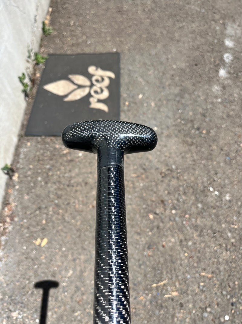 Load image into Gallery viewer, Kenalu Ho'oloa 84 Paddle USED