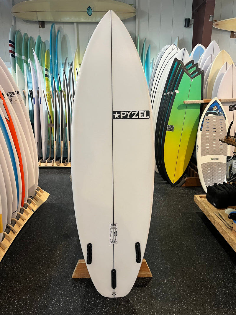 Load image into Gallery viewer, Pyzel Phantom 6'1" USED