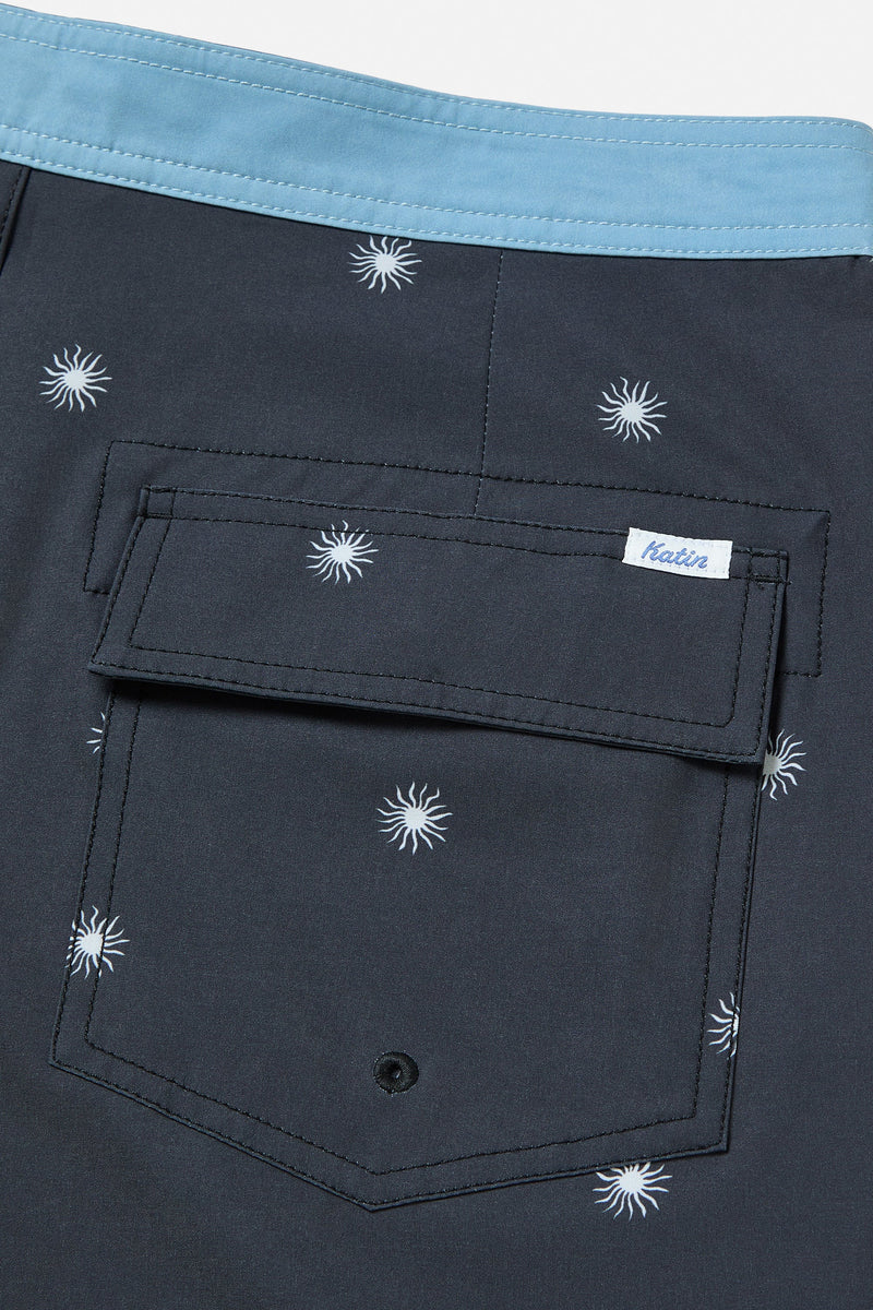 Load image into Gallery viewer, Katin Shine Hybrid Trunk