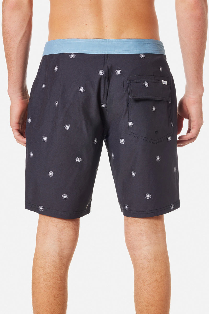 Load image into Gallery viewer, Katin Shine Hybrid Trunk