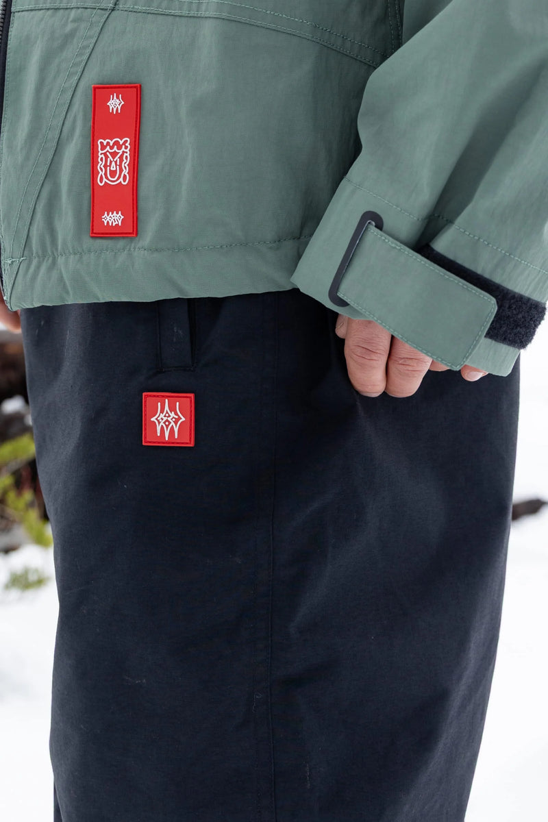 Load image into Gallery viewer, 686 Dojo Shell Pant