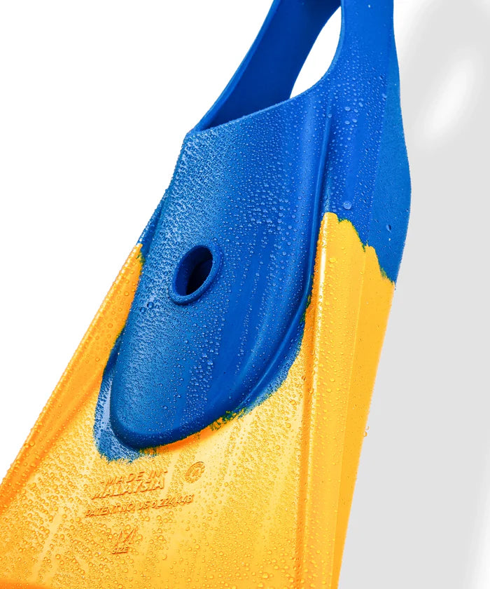 Load image into Gallery viewer, Churchill Makapuu Classic Malaysian Rubber Fins