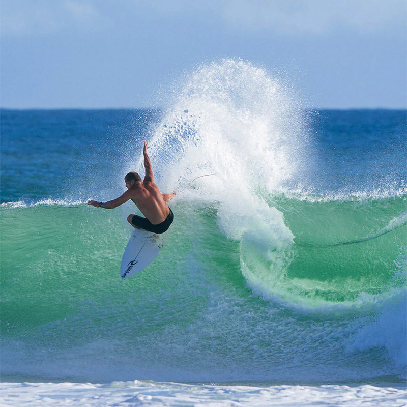 Load image into Gallery viewer, FCS II Mick Fanning Glass Fibre Fusion Thruster Set