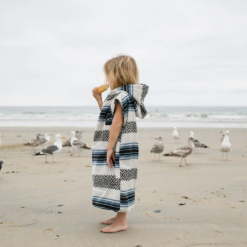 Load image into Gallery viewer, Slowtide Groms Changing Poncho