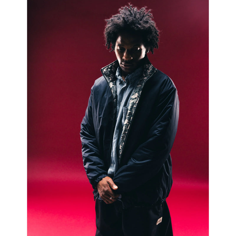 Load image into Gallery viewer, Howl Reversible Jacket