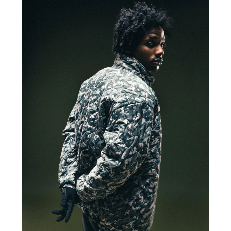 Load image into Gallery viewer, Howl Reversible Jacket