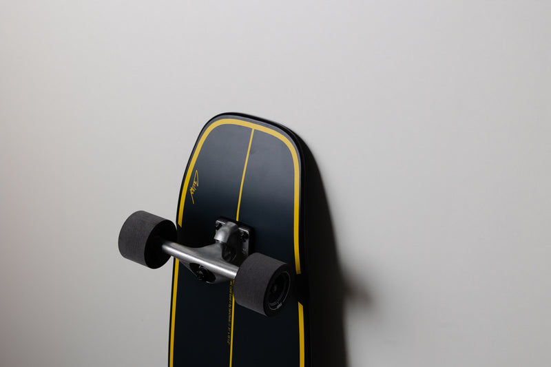 Load image into Gallery viewer, Slide CMC Cold Gold 31" Surf Skateboard Complete