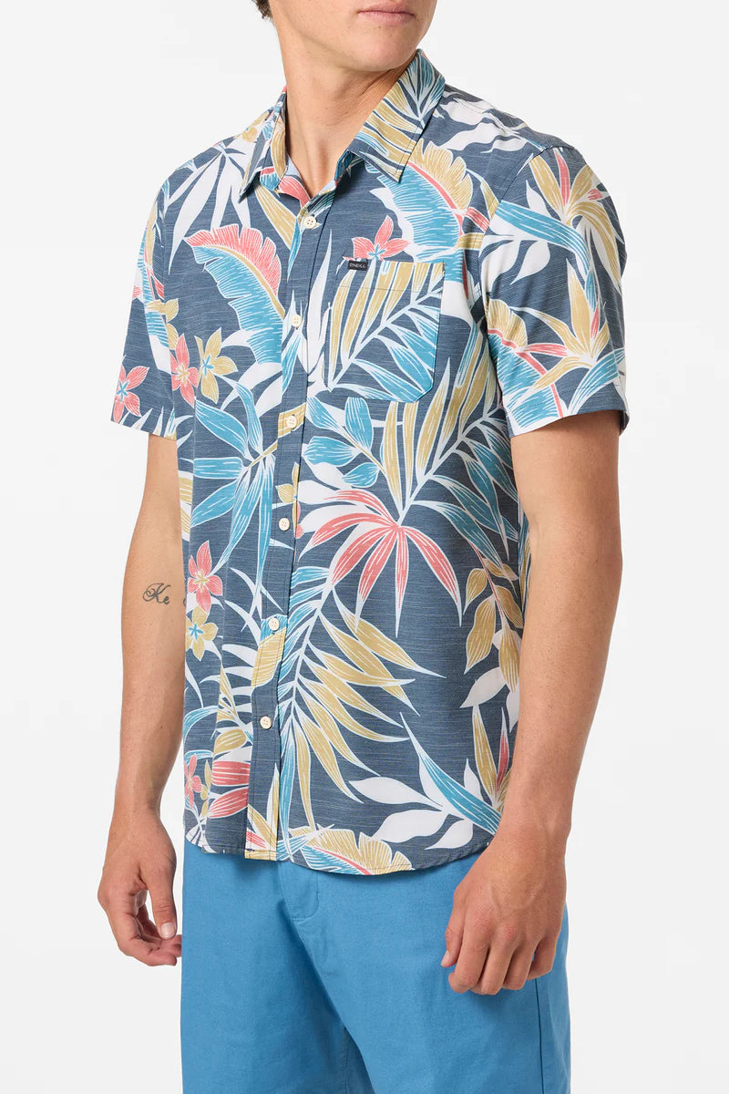 Load image into Gallery viewer, O'Neill Trvlr UPF Traverse Short Sleeve Relaxed Fit Shirt