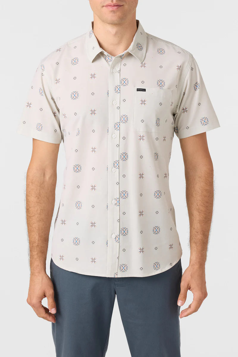 Load image into Gallery viewer, O'Neill TRVLR UPF Traverse Short Sleeve Standard Fit