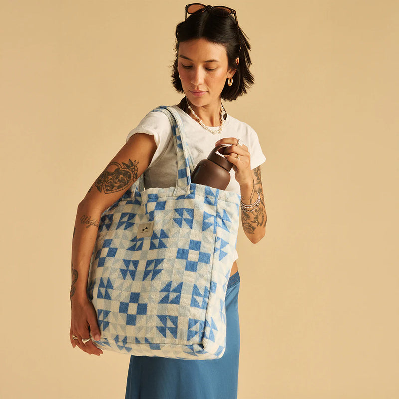 Load image into Gallery viewer, Slowtide The Dream Terry Tote Bag Lagoon