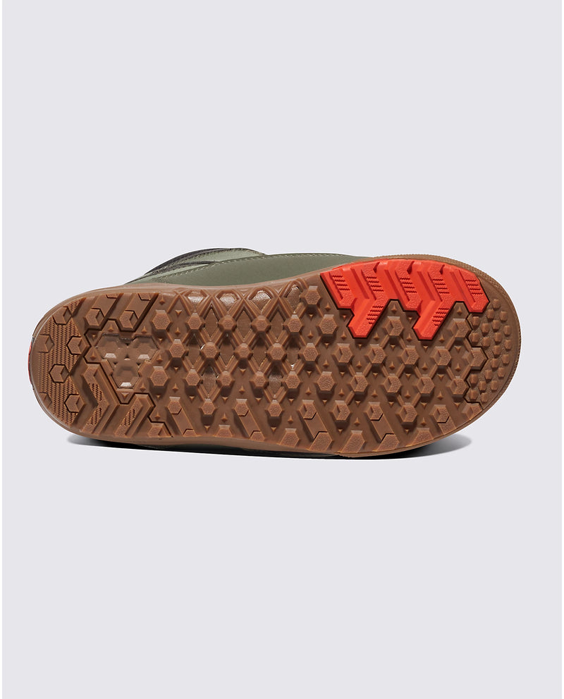 Load image into Gallery viewer, Vans Aura Pro Snowboard Boot 2025