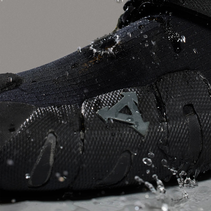 Load image into Gallery viewer, Xcel Drylock Round Toe 7mm Wetsuit Boots