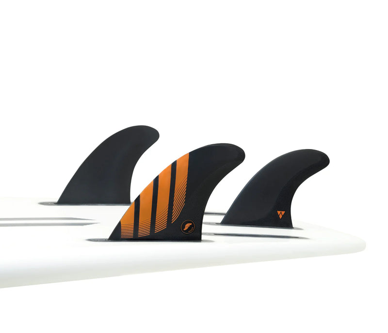 Load image into Gallery viewer, Futures Fins P6 Alpha Thruster Set