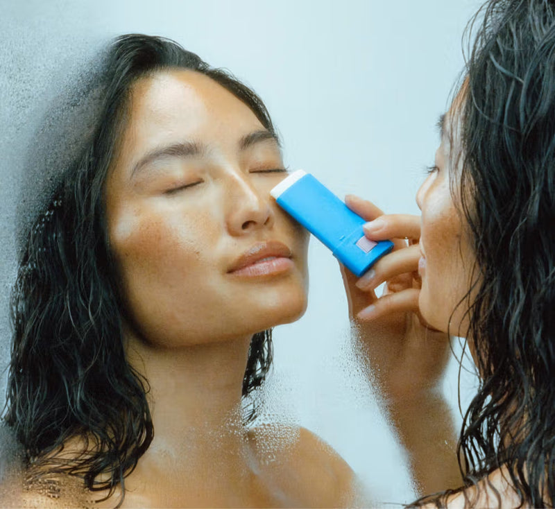Load image into Gallery viewer, Vacation Super Stick SPF 45 Sunscreen