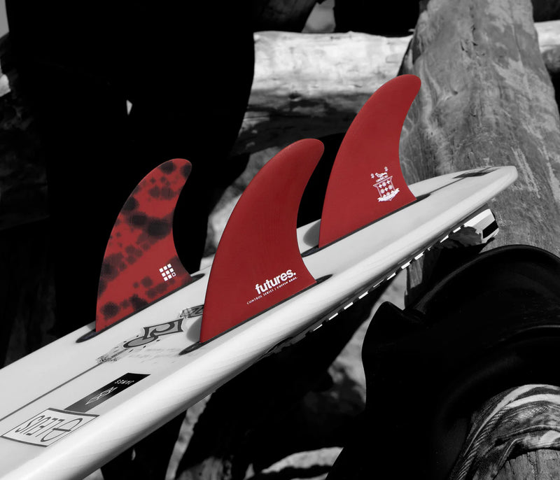 Load image into Gallery viewer, Future Fins COFFIN BROS Control Medium Red Tri Fin Set