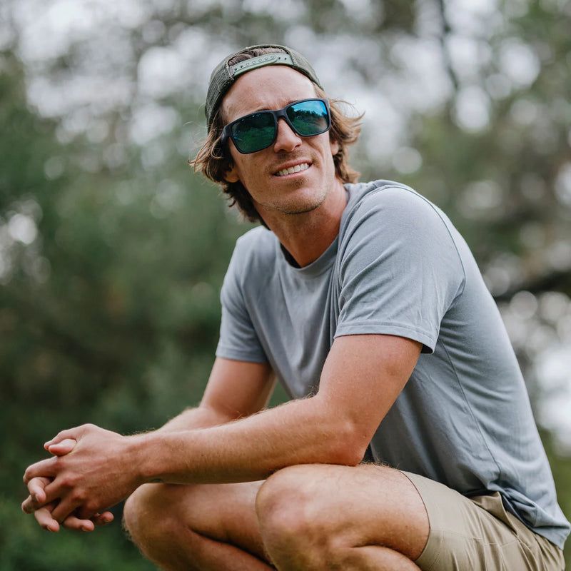 Load image into Gallery viewer, Smith Emerge Sunglasses