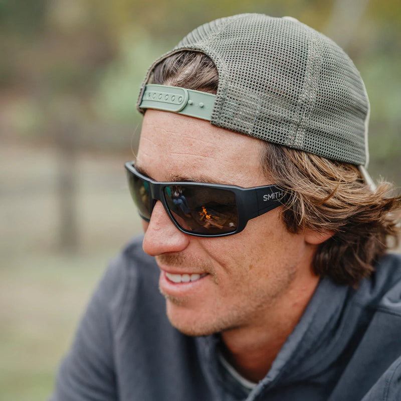 Load image into Gallery viewer, Smith Guide's Choice Sunglasses
