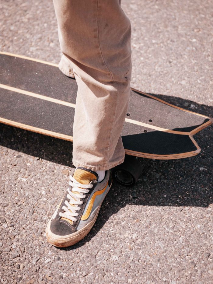 Load image into Gallery viewer, Slide Swallow Noserider 31" Surf Skateboard Complete