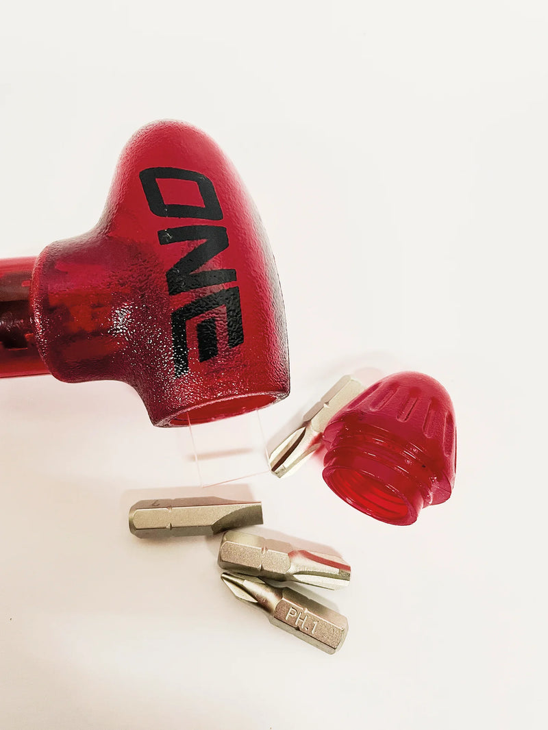 Load image into Gallery viewer, Oneball Retro Ratcheting Screwdriver