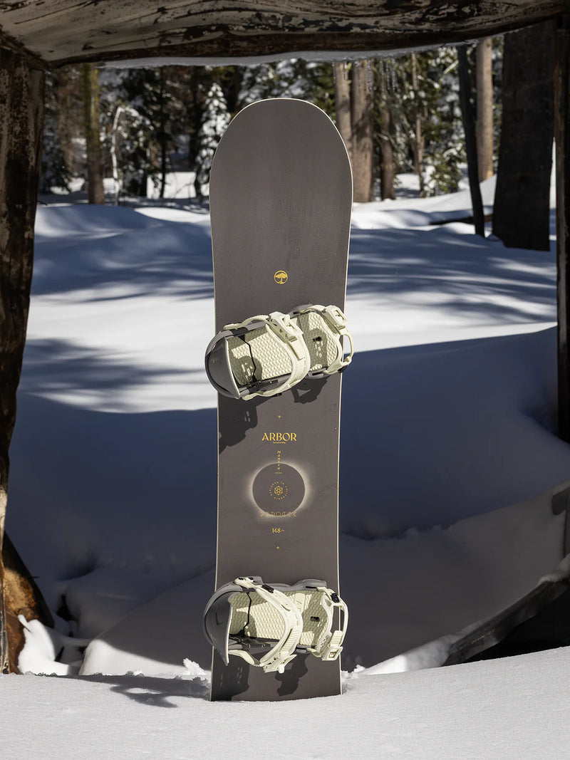 Load image into Gallery viewer, Arbor Mantra Decon Snowboard 2026
