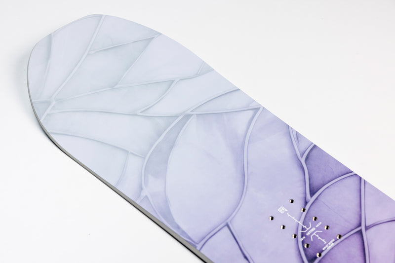 Load image into Gallery viewer, Nitro Lectra Leaf Women's Snowboard 2027

