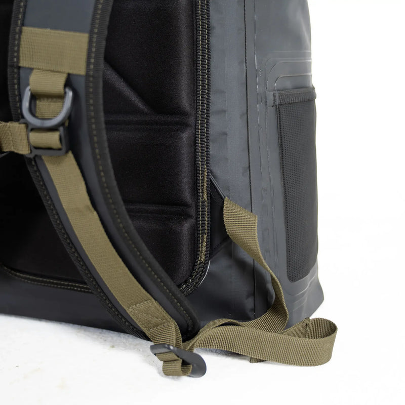 Load image into Gallery viewer, Faro Wetsuit Dry Bag Waterproof Backpack
