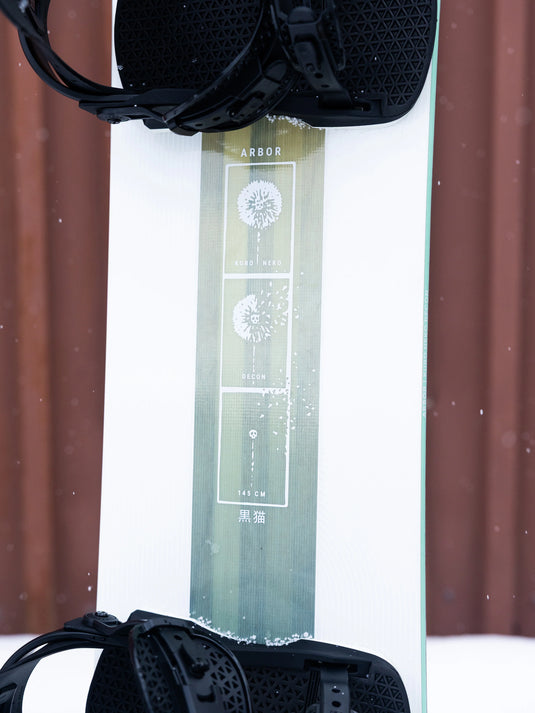 Arbor Kuro Neko Decon Snowboard 2027