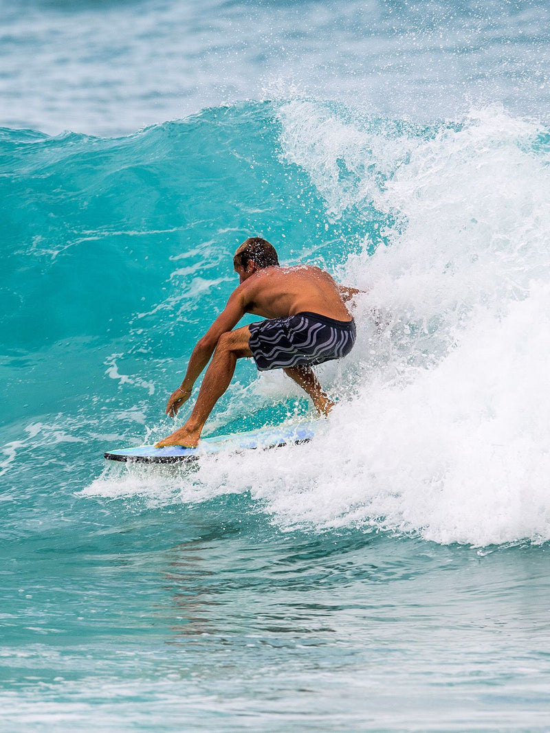 Load image into Gallery viewer, Softech Eric Geiselman Flash 5&#39;7 Surfboard
