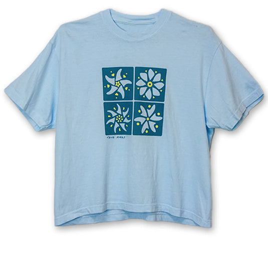 True Ames Women's Fin Flower Crop T-Shirt