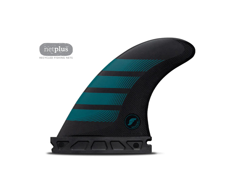 Load image into Gallery viewer, Futures Fins F4 Alpha Thruster Surf Fin Set
