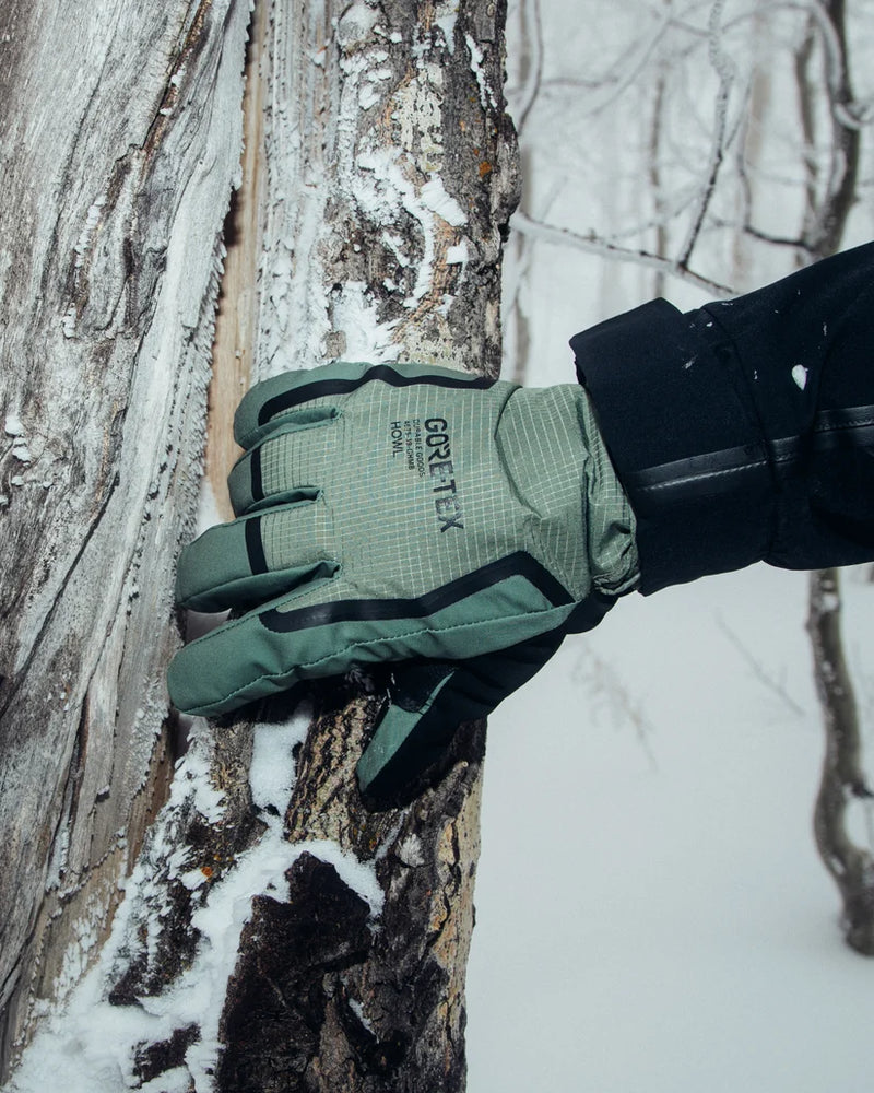 Load image into Gallery viewer, Howl Helm Gore-Tex Glove
