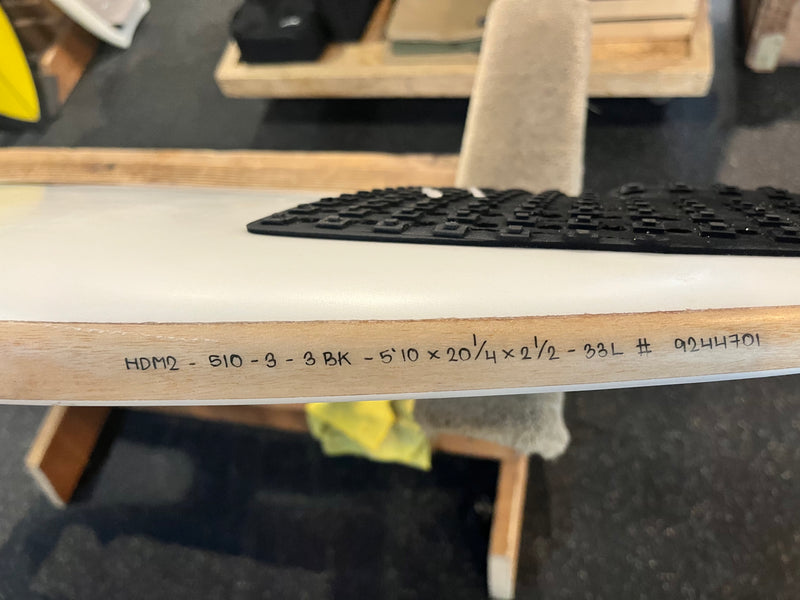 Load image into Gallery viewer, Firewire Dominator 2 5'10 USED
