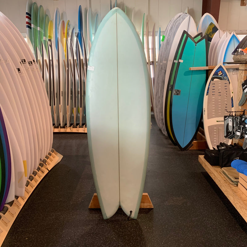 Load image into Gallery viewer, Pace Fish 5'8" USED
