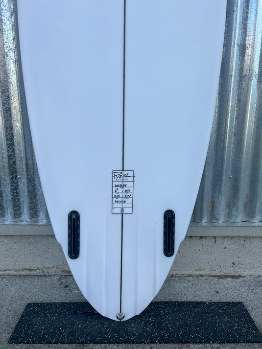 Pyzel Wildcat 6'2